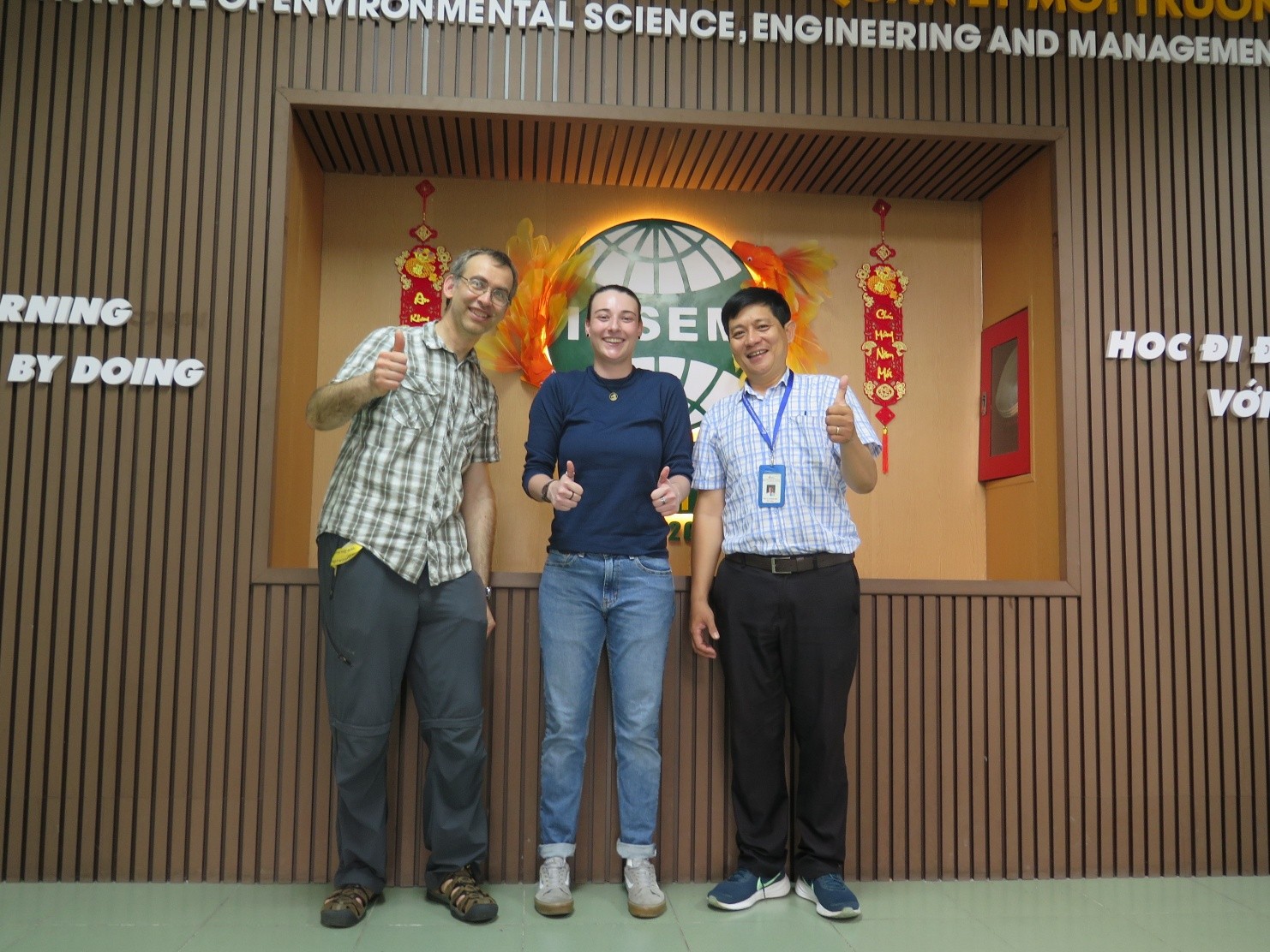 Picture with Natascha Wegat, Prof Le Hung Anh and Conrad Dorer (Magdeburg-Stendal University of Applied Sciences) Picture with Natascha Wegat, Prof Le Hung Anh and Conrad Dorer (Magdeburg-Stendal University of Applied Sciences)
