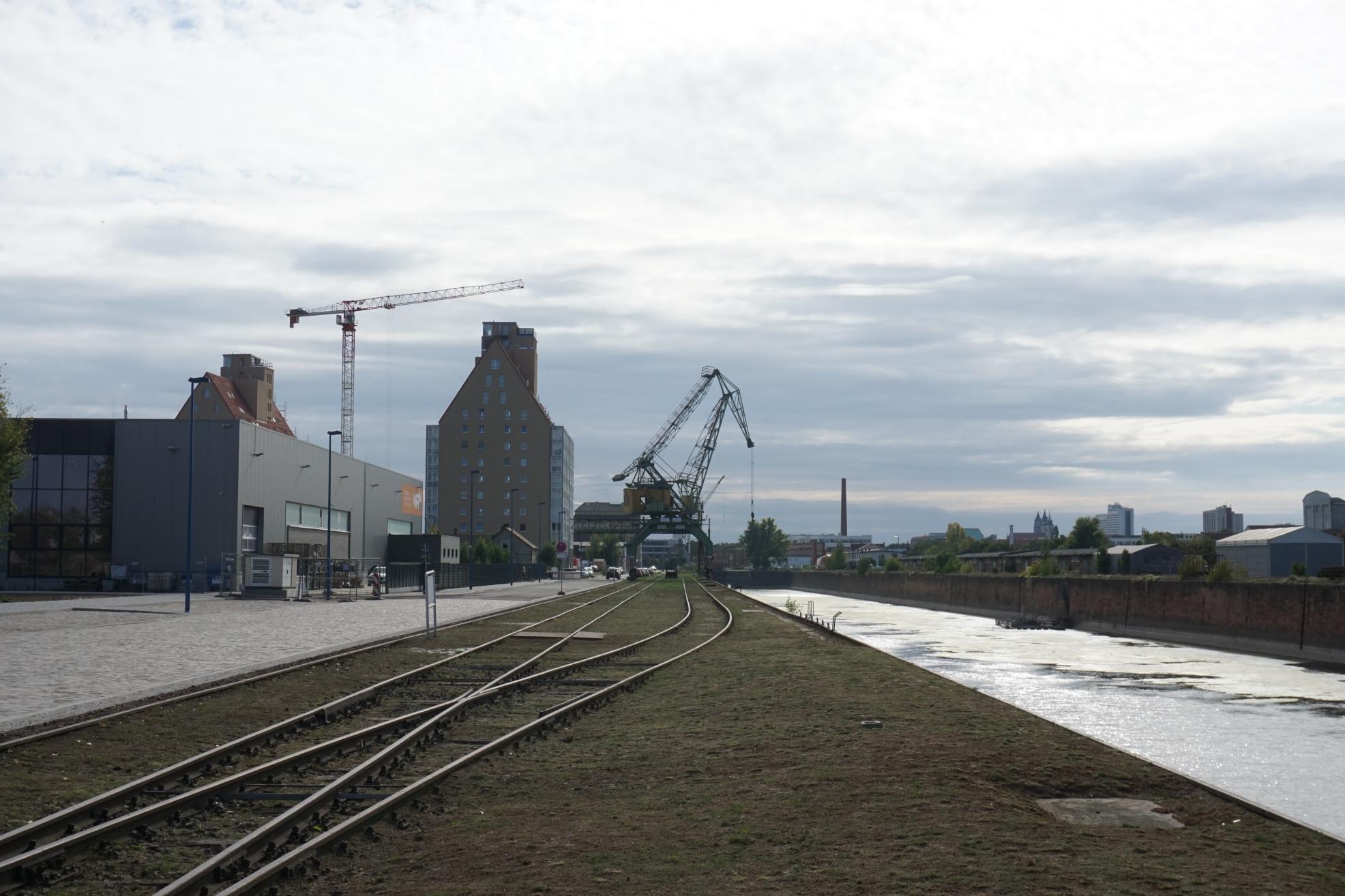 Der Wissenschaftshafen in Magdeburg im September 2025. Bild: Niclas Schuster. Der Wissenschaftshafen in Magdeburg im September 2025. Bild: Niclas Schuster.