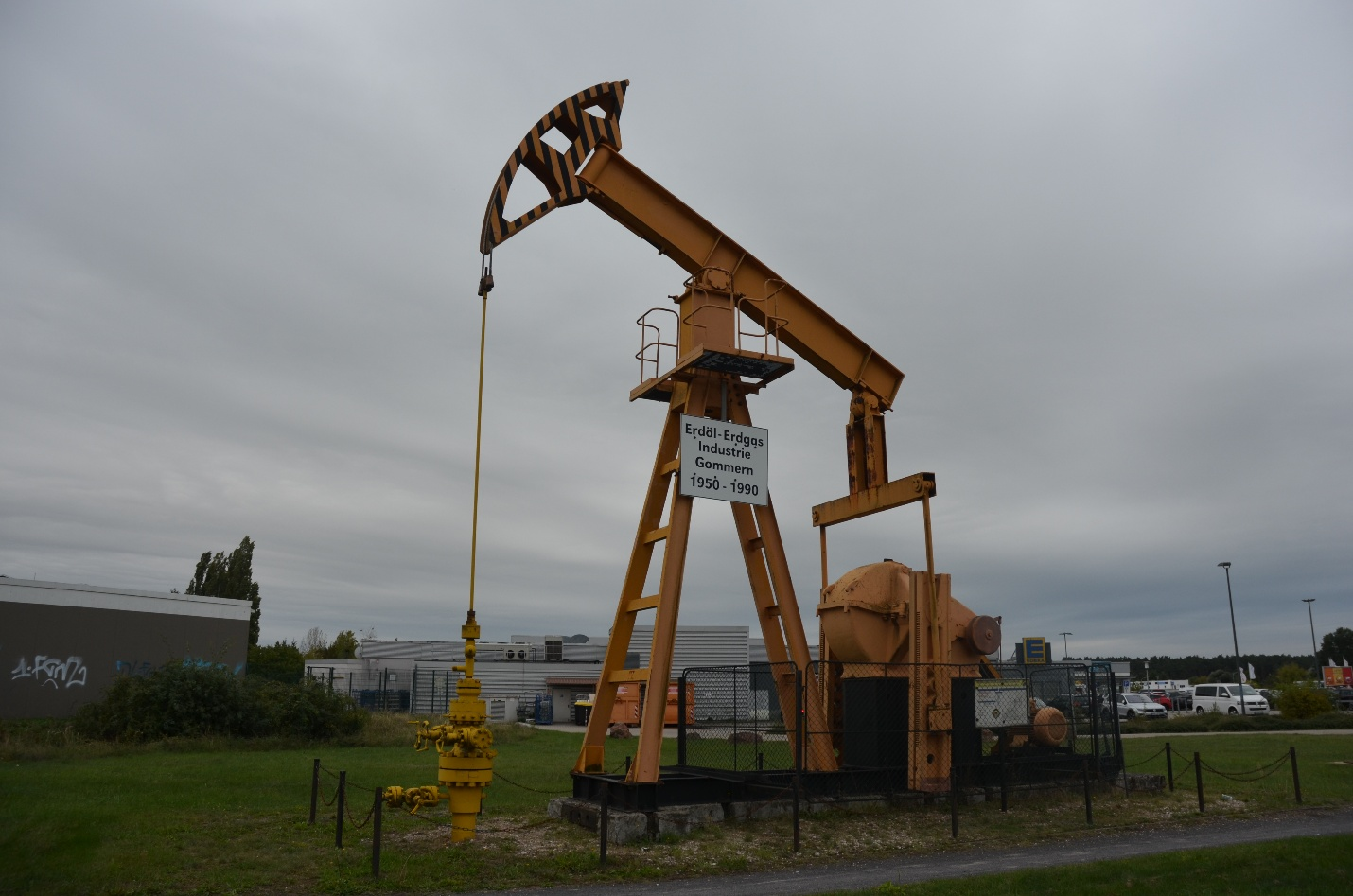 Figure 1: Prof. Dr Petra Schneider, Hochschule Magdeburg-Stendal. Pumpjack preserved as a monument to the oil and natural gas industry formerly based in Gommern. Natural gas production in the Altmark field began in 1969. Preparations are currently under w